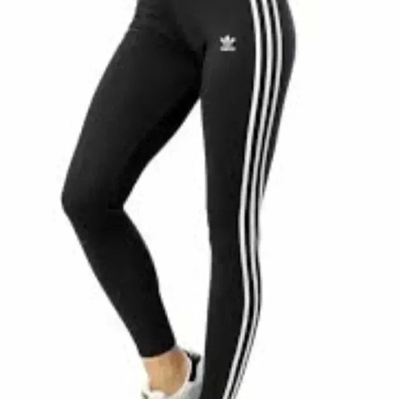 NWT  Adidas 3 stripes casual yoga stretch streetwear mid rise leggings tights M - Picture 1 of 3